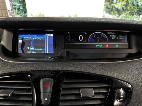 Renault Scenic DYNAMIQUE NAV DCI 18