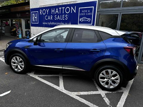 Renault Captur ICONIC TCE EDC 5