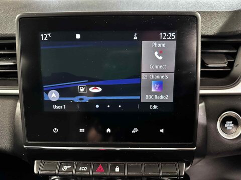 Renault Captur ICONIC TCE EDC 20