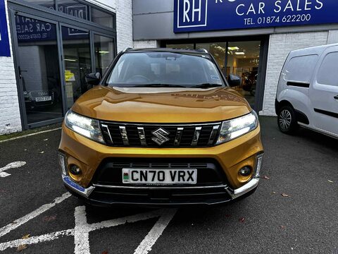 Suzuki Vitara SZ-T BOOSTERJET MHEV 4