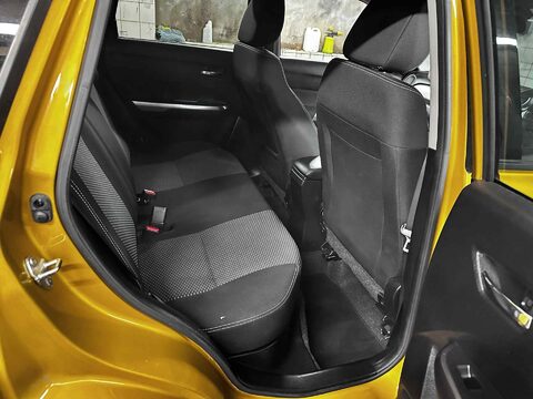 Suzuki Vitara SZ-T BOOSTERJET MHEV 23