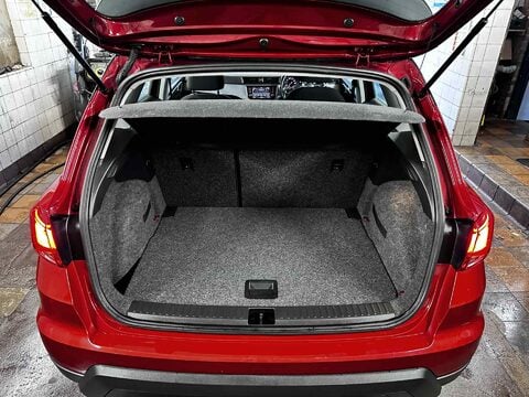 SEAT Arona TSI SE DSG 28
