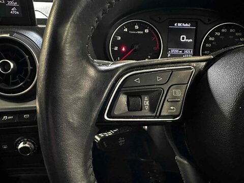 Audi Q2 TFSI SPORT 19