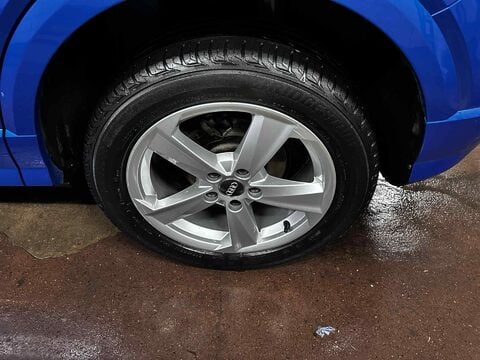 Audi Q2 TFSI SPORT 14