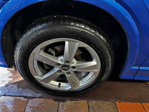 Audi Q2 TFSI SPORT 12