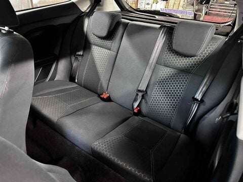 Ford Fiesta ZETEC 25