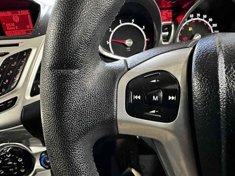 Ford Fiesta ZETEC 16