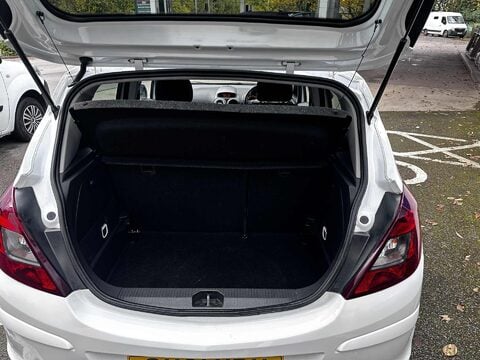 Vauxhall Corsa SXI A/C 14