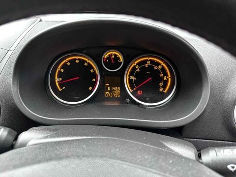 Vauxhall Corsa SXI A/C 11