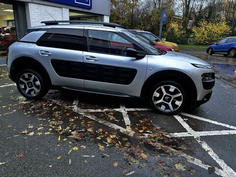 Citroen C4 Cactus BLUEHDI FLAIR 8