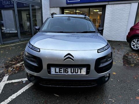 Citroen C4 Cactus BLUEHDI FLAIR 4