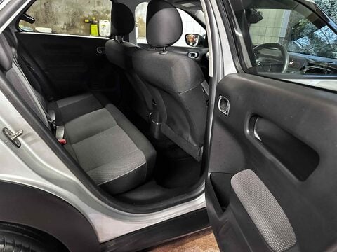 Citroen C4 Cactus BLUEHDI FLAIR 29