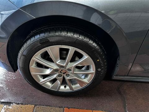 Skoda Kamiq SE TSI 12