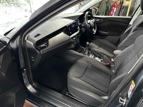 Skoda Kamiq SE TSI 3