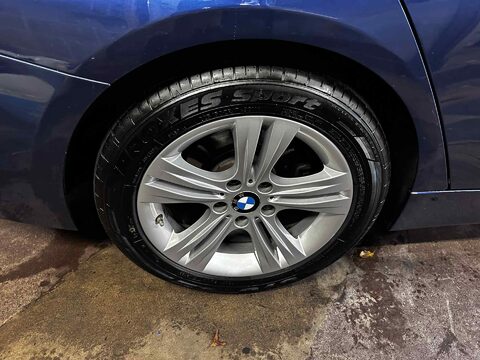 BMW 3 Series 320I SPORT 10
