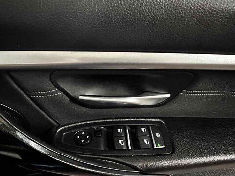 BMW 3 Series 320I SPORT 25