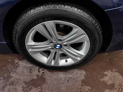 BMW 3 Series 320I SPORT 9