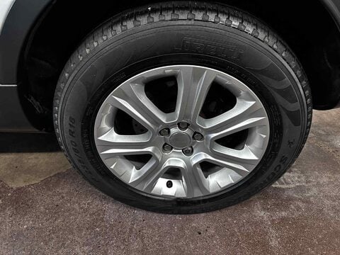 Land Rover Range Rover Evoque ED4 SE TECH 12