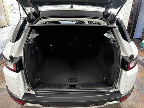 Land Rover Range Rover Evoque ED4 SE TECH 30