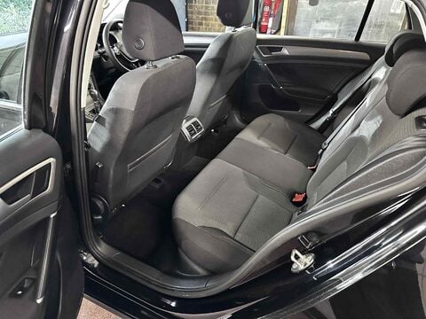 Volkswagen Golf MATCH TSI BLUEMOTION TECHNOLOGY DSG 28