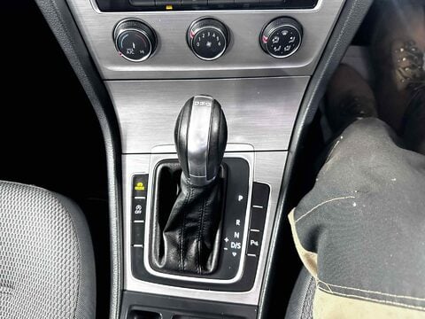 Volkswagen Golf MATCH TSI BLUEMOTION TECHNOLOGY DSG 22