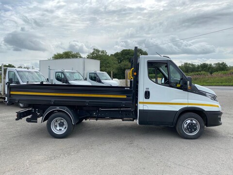 Iveco Daily 35C14B 9