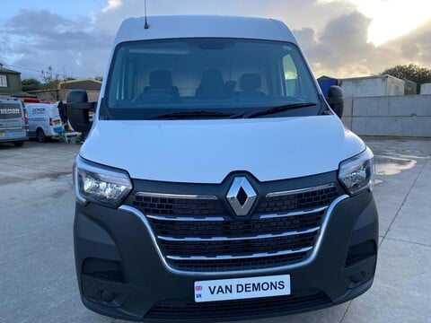 Renault Master LWB 2