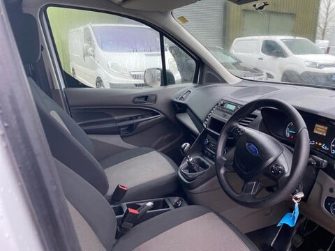 Ford Transit Connect 210 BASE TDCI 9