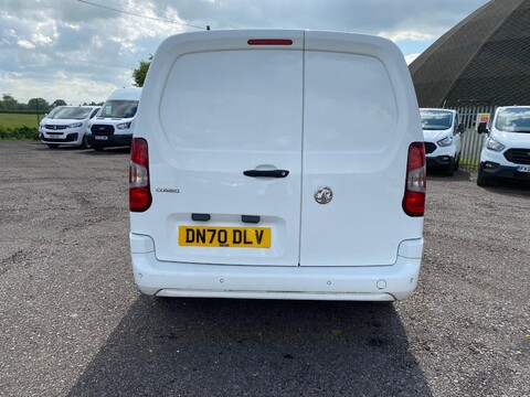 Vauxhall Combo L2H1 2300 SPORTIVE S/S 7