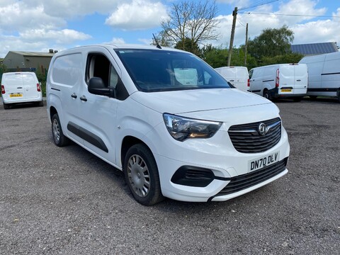 Vauxhall Combo L2H1 2300 SPORTIVE S/S 3