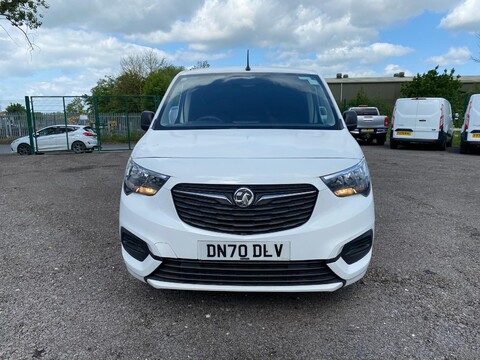 Vauxhall Combo L2H1 2300 SPORTIVE S/S 2