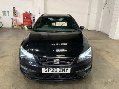 SEAT Leon TSI EVO FR BLACK EDITION 2