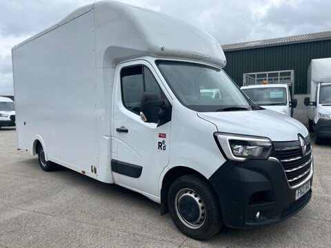 Renault Trucks Uk Master 35 L3H1 3