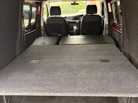 Volkswagen Transporter T30 TDI P/V HIGHLINE 10