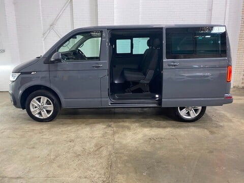 Volkswagen Transporter T32 TDI KOMBI HIGHLINE 11