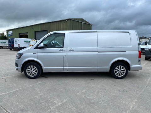 Volkswagen Transporter T30 TDI P/V HIGHLINE 2