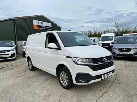 Volkswagen Transporter T28 TDI P/V HIGHLINE 1