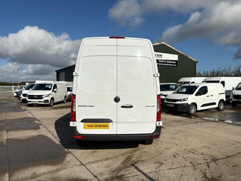 Mercedes-Benz Sprinter 315 CDI PROGRESSIVE 6