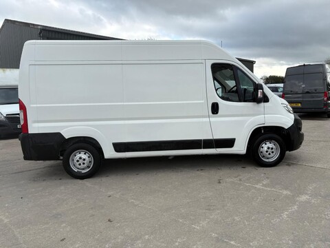 Citroen Relay 35 L2H2 ENTERPRISE BLUEHDI S/S 4