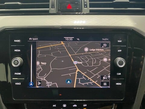 Volkswagen Passat SE NAV TSI EVO DSG 15