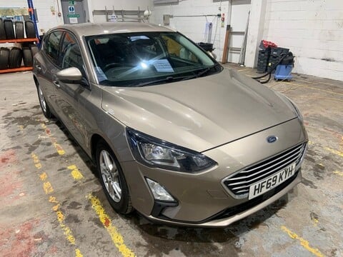 Ford Focus ZETEC TDCI 3