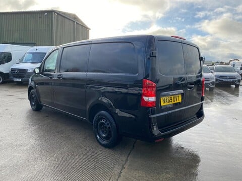 Mercedes-Benz Vito 114 BLUETEC 8