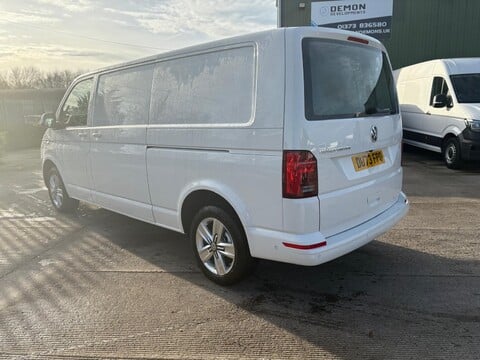 Volkswagen Transporter T30 TDI P/V HIGHLINE 6