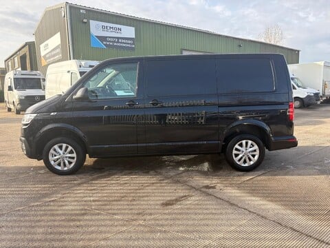 Volkswagen Transporter T30 TDI P/V HIGHLINE 4