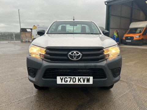 Toyota Hilux ACTIVE 4WD D-4D S/C 2