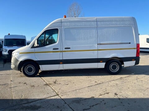 Mercedes-Benz Sprinter 315 CDI PROGRESSIVE 9