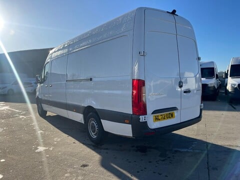 Mercedes-Benz Sprinter 315 CDI PROGRESSIVE 8