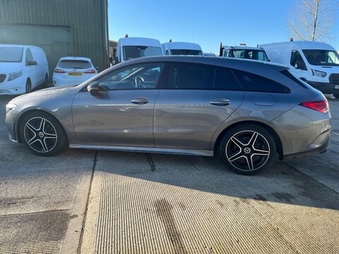 Mercedes-Benz CLA Class CLA 200 AMG LINE EXECUTIVE 9