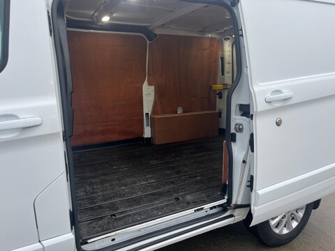 Ford Transit Custom 300 LIMITED P/V ECOBLUE 10