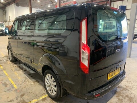 Ford Tourneo Custom 320 TITANIUM L2 ECOBLUE 9